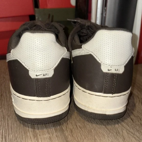 Nike Air Force 1 Brown Leather Size 13 - Used - Picture 3 of 7